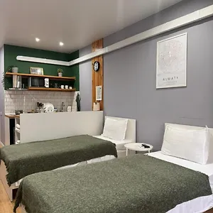 https://evergreen-apart.hotels-of-almaty.com